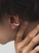 画像をギャラリービューアに読み込む, HEXAGON EAR CUFF
