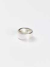 Load image into Gallery viewer, 【Pre-order 6.25 sat 12:00-】CYLINDER RING
